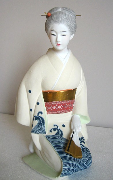 японская статуэтка Девушка с веером, 1960-е гг.