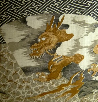 деталь рисунка ткани японского мужского антикварного кимоно