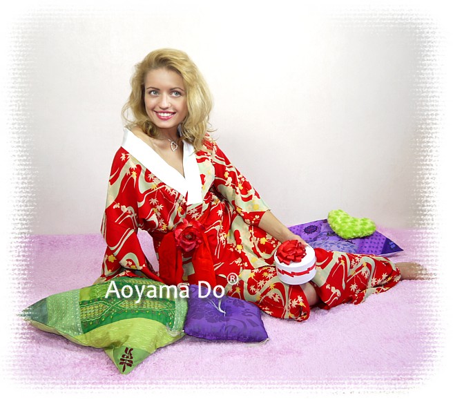 японское старинное кимоно - эксклюзивная одежда для дома