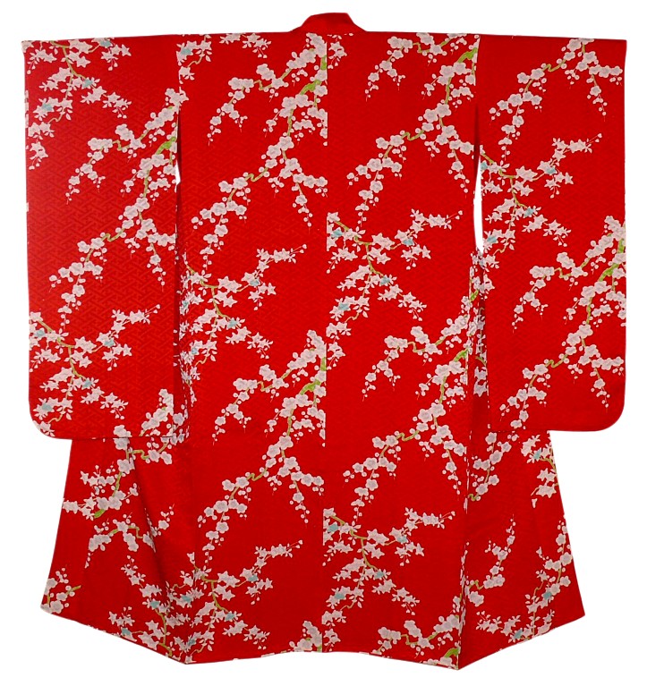 японское традиционное шелковое жеснкое кимоно