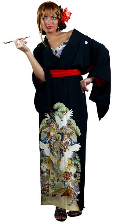 черное шелковое кимоно гейши