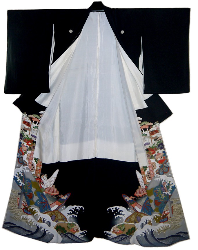 японское антикварное кимоно с ручной росписью и вышивкой